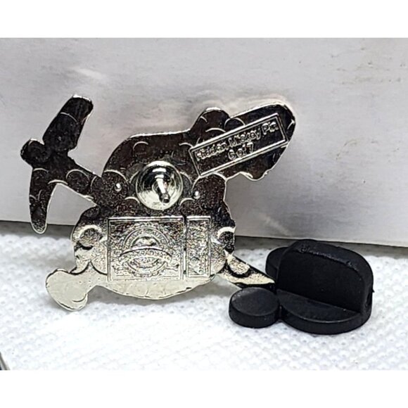 Disney Hidden Mickey 6 Of 7 Dopey Pin With Pickaxe Collectible Silver - Picture 3 of 6